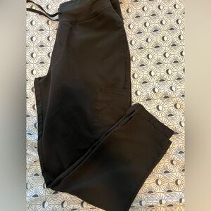 Mandala straight leg scrub pants, size medium petite